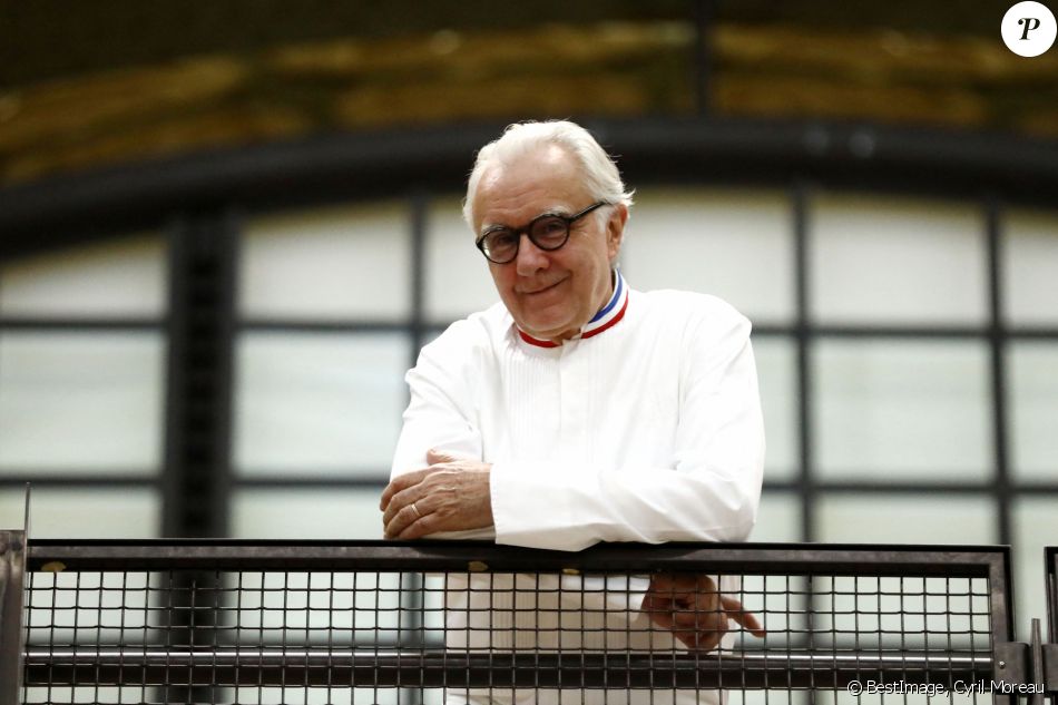 Le chef Alain Ducasse - Arrivées au dîner d'Etat à l'occasion de la cérémonie internationale du centenaire de l'armistice de 1918 au Musée d'Orsay à Paris, France, le 10 novembre 2018. © Cyril Moreau/Bestimage