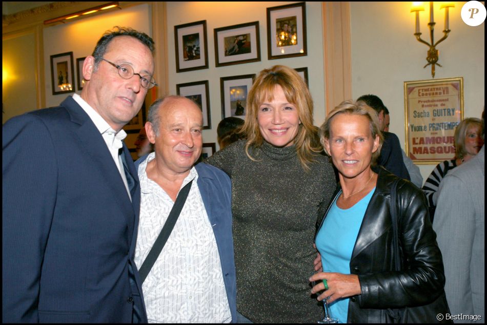 Michel Jonasz, Clémentine Célarié et Florence Darel - Soirée de générale de la pièce "Les grandes occasions" au théâtre Édouard VII à Paris