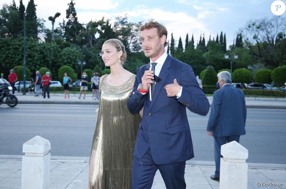 Beatrice Borromeo et son mari Pierre Casiraghi - Arrivées au défilé de mode Dior Cruise 2022 au stade Panathenaic à Athènes. Le 17 juin 2021