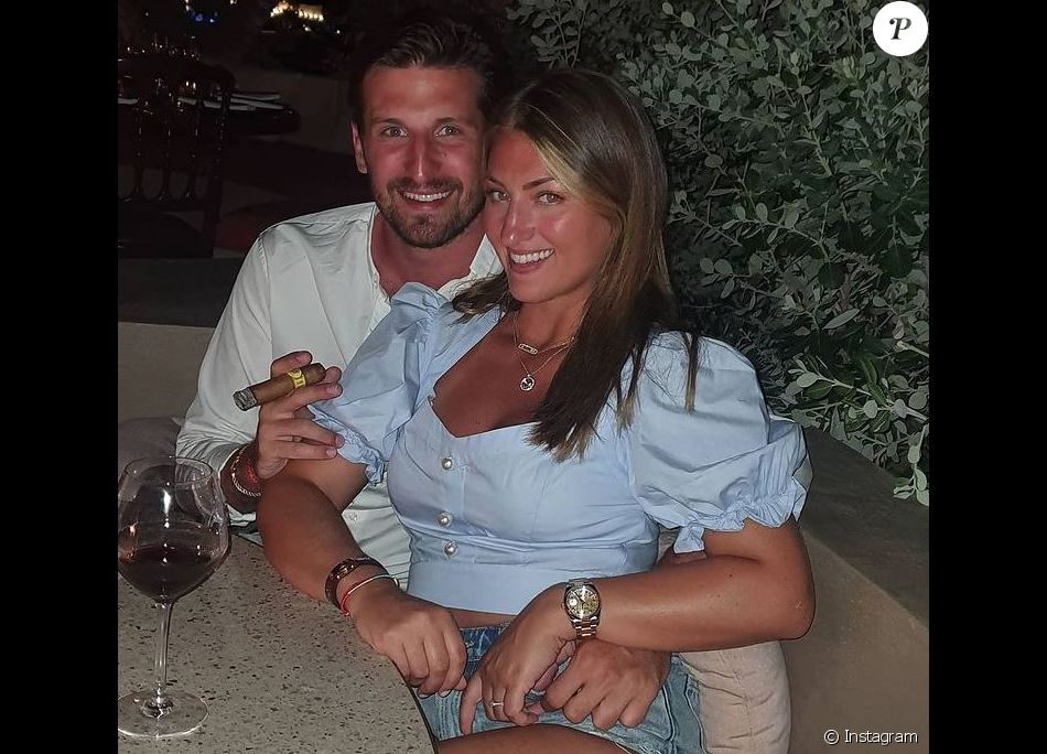 Nicolas Tesic, l'ancien compagnon de Laury Thilleman, avec sa petite amie Mary