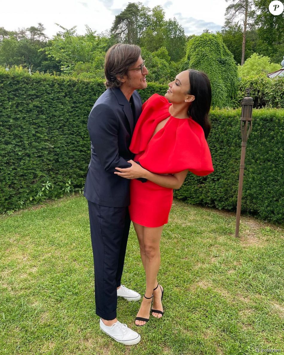 Valérie Bègue en couple avec Yates rare apparition pour une occasion spéciale le
