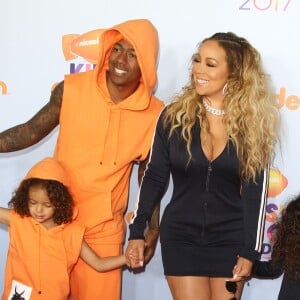 Nick Cannon, l'ex-mari de Mariah Carey (ici photographié avec leurs enfants Morrocan et Monroe), va être papa pour la septième fois !