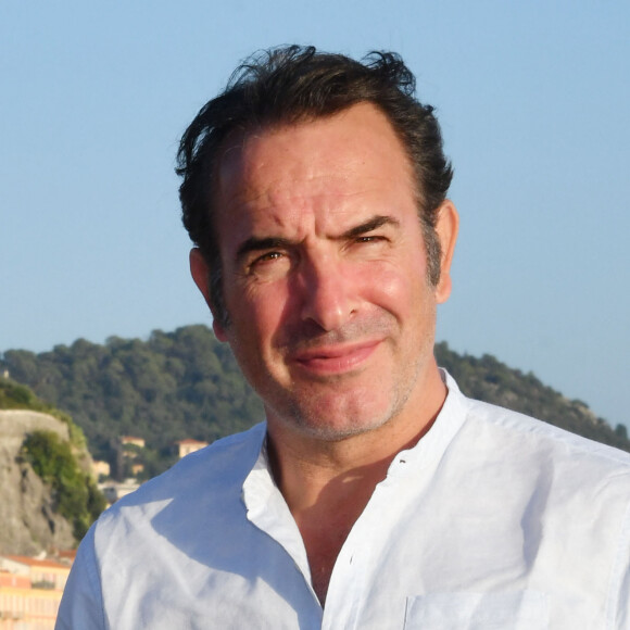 Jean Dujardin sont à Nice pour la clôture de la 1ere édition du Festival Ciné Roman à Nice le 26 octobre 2019. © Bruno Bebert / Bestimage