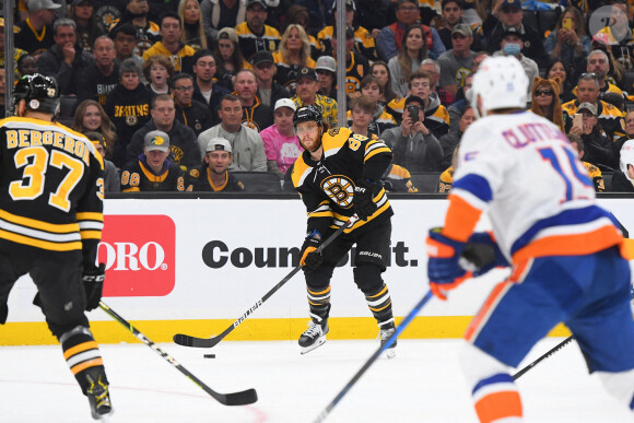 David Pastrnak (88) lors du match New York Islanders - Boston Bruins au TD Garden. Boston, le 31 mai 2021.