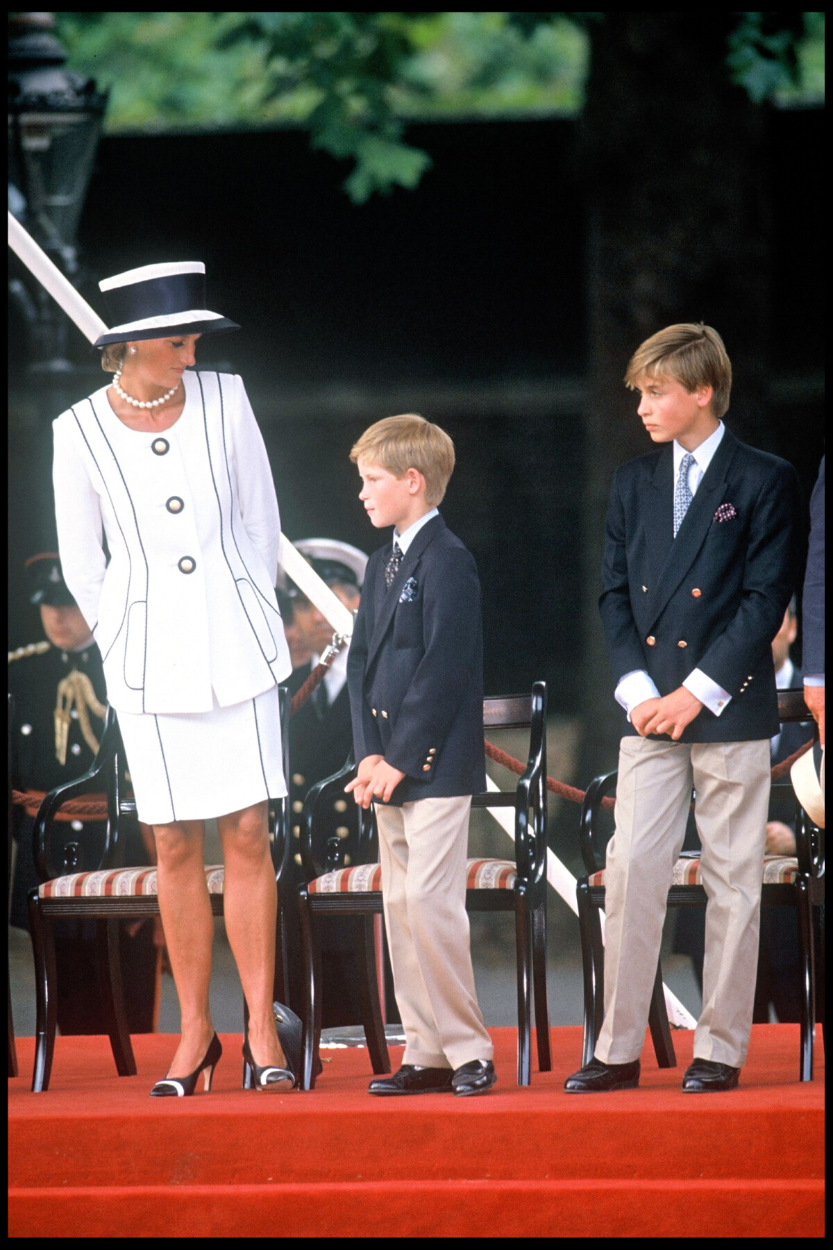 Photo Archives La Princesse Lady Diana Et Ses Fils Le Prince Harry