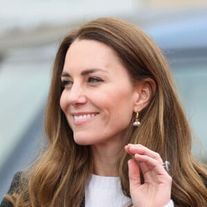 Catherine (Kate) Middleton, duchesse de Cambridge, rencontre des pêcheurs et leurs familles à Fife, dans le comté East Lothian, Ecosse, Royaume Uni, le 26 mai 2021, pour entendre parler du travail des communautés de pêcheurs sur la côte Est de l'Écosse.