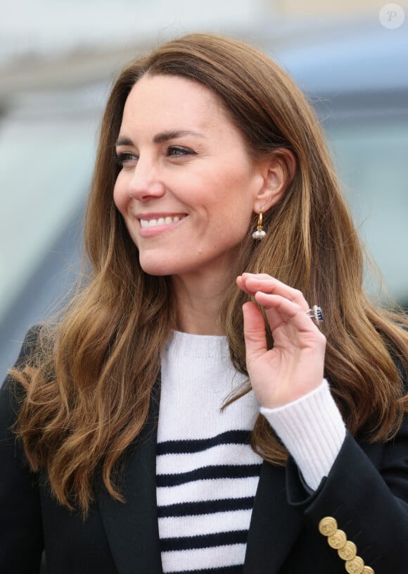 Catherine (Kate) Middleton, duchesse de Cambridge, rencontre des pêcheurs et leurs familles à Fife, dans le comté East Lothian, Ecosse, Royaume Uni, le 26 mai 2021, pour entendre parler du travail des communautés de pêcheurs sur la côte Est de l'Écosse.