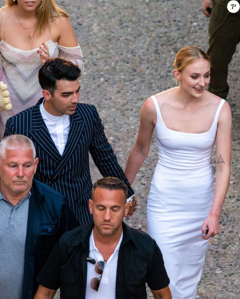 Exclusif Sophie Turner et son mari  Joe Jonas  l h tel 