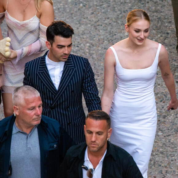 Exclusif - Sophie Turner et son mari Joe Jonas à l'hôtel Crillon-le-Brave, le 27 juin 2019.