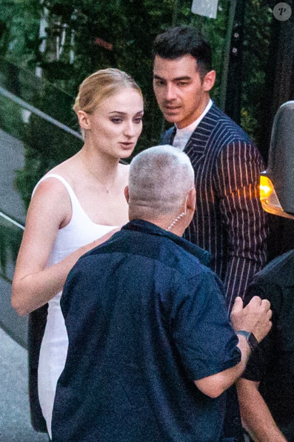 Exclusif - Sophie Turner et son mari Joe Jonas à l'hôtel Crillon-le-Brave, le 27 juin 2019.