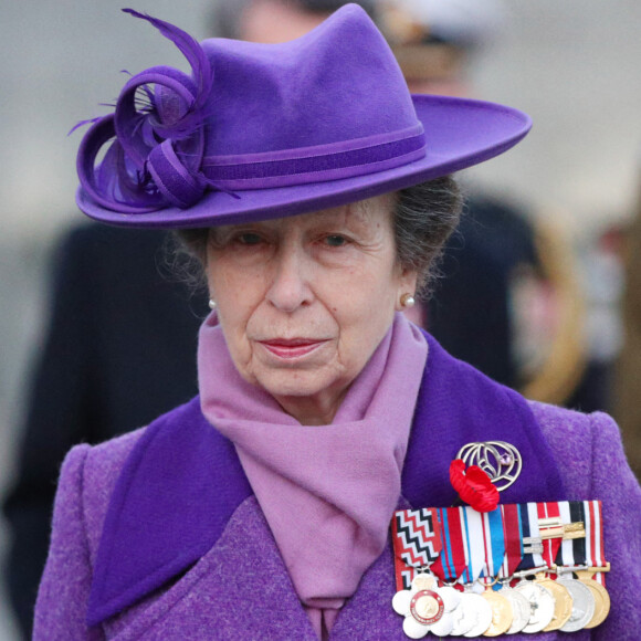 La princesse Anne d'Angleterre participe aux commémorations du Anzac Day à Londres.