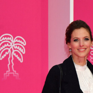 Elodie Varlet au photocall du deuxième jour de la 2ème édition du "Canneseries" au palais des Festivals à Cannes, France, le 6 avril 2019. © Bruno Bébert/Bestimage 