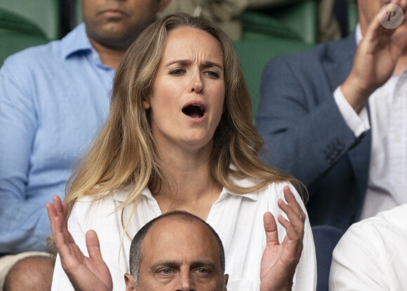 Kim Murray voit son mari Andy Murray remporter le match contre le Géorgien Nikoloz Basilashvii à Wimbledon, le 28 juin 2021.
