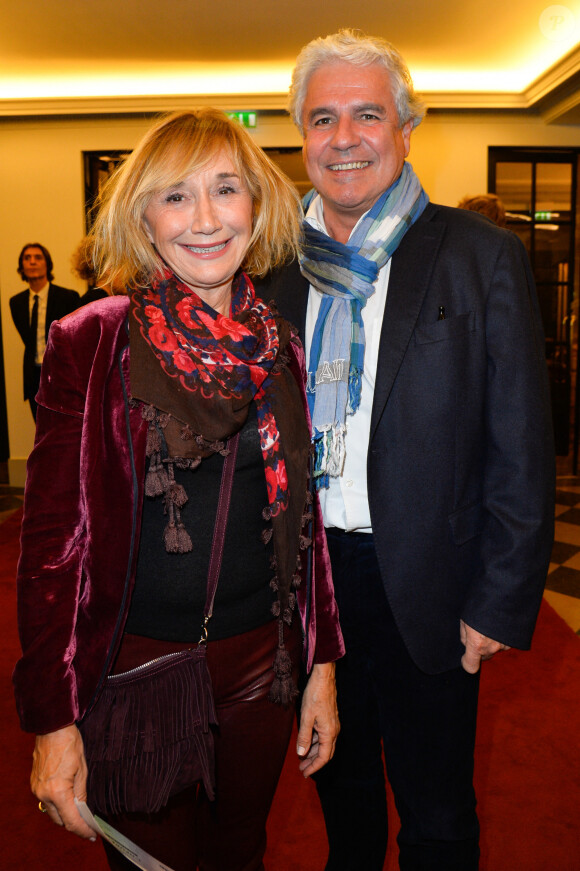  Marie-Anne Chazel et son compagnon Philippe Raffard - Générale de la pièce "L'heureux élu", une comédie d'Eric Assous au Théâtre de la Madeleine à Paris le 24 octobre 2016. 