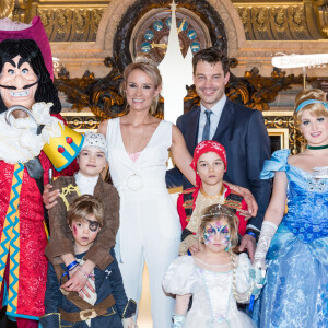 Exclusif - Elodie Gossuin-Lacherie, son mari Bertrand Lacherie et leur enfants Rose, Joséphine, Jules et Léonard - Avant-première de la nouvelle saison "Festival Pirates et Princesses" de Disneyland Paris au Palais Garnier à Paris, France, le 9 mars 2018. © Cyril Moreau/Bestimage 