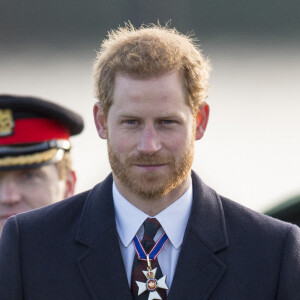 Le prince Harry participe à la Parade Souveraine à l'Académie Militaire Royale de Sandhurst au Royaume-Uni, le 15 décembre 2017.