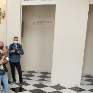 Monica Bellucci assiste au défilé de mode Haute-Couture 2021/2022 Christian Dior au musée Rodin. Paris, le 5 juillet 2021.