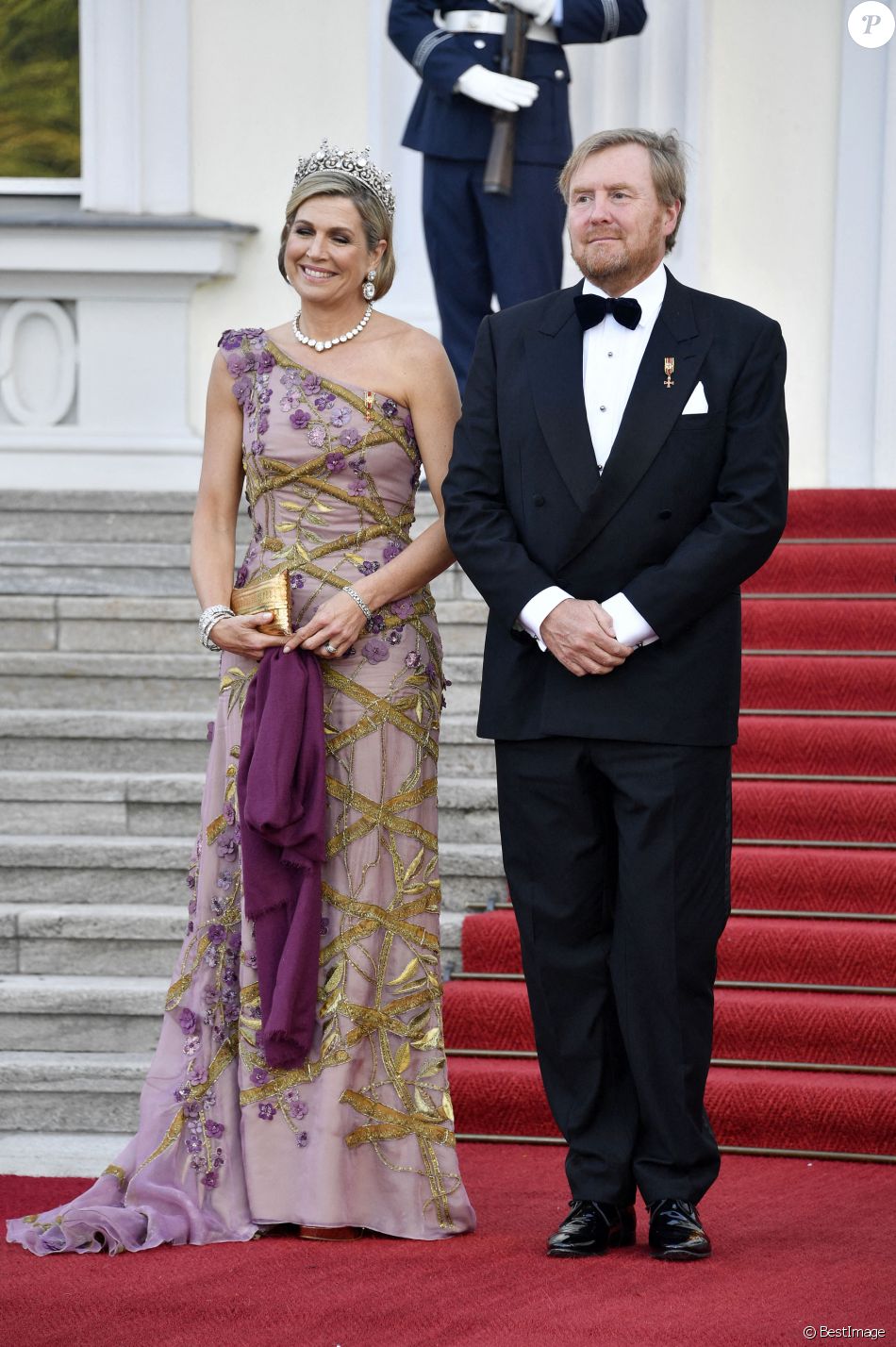 Le roi Willem-Alexander et la reine Maxima des Pays-Bas lors du dîner d'Etat organisé en leur honneur au Château de Bellevue, dans le cadre de leur visite officielle de 3 jours en Allemagne. Berlin, le 5 juillet 2021.