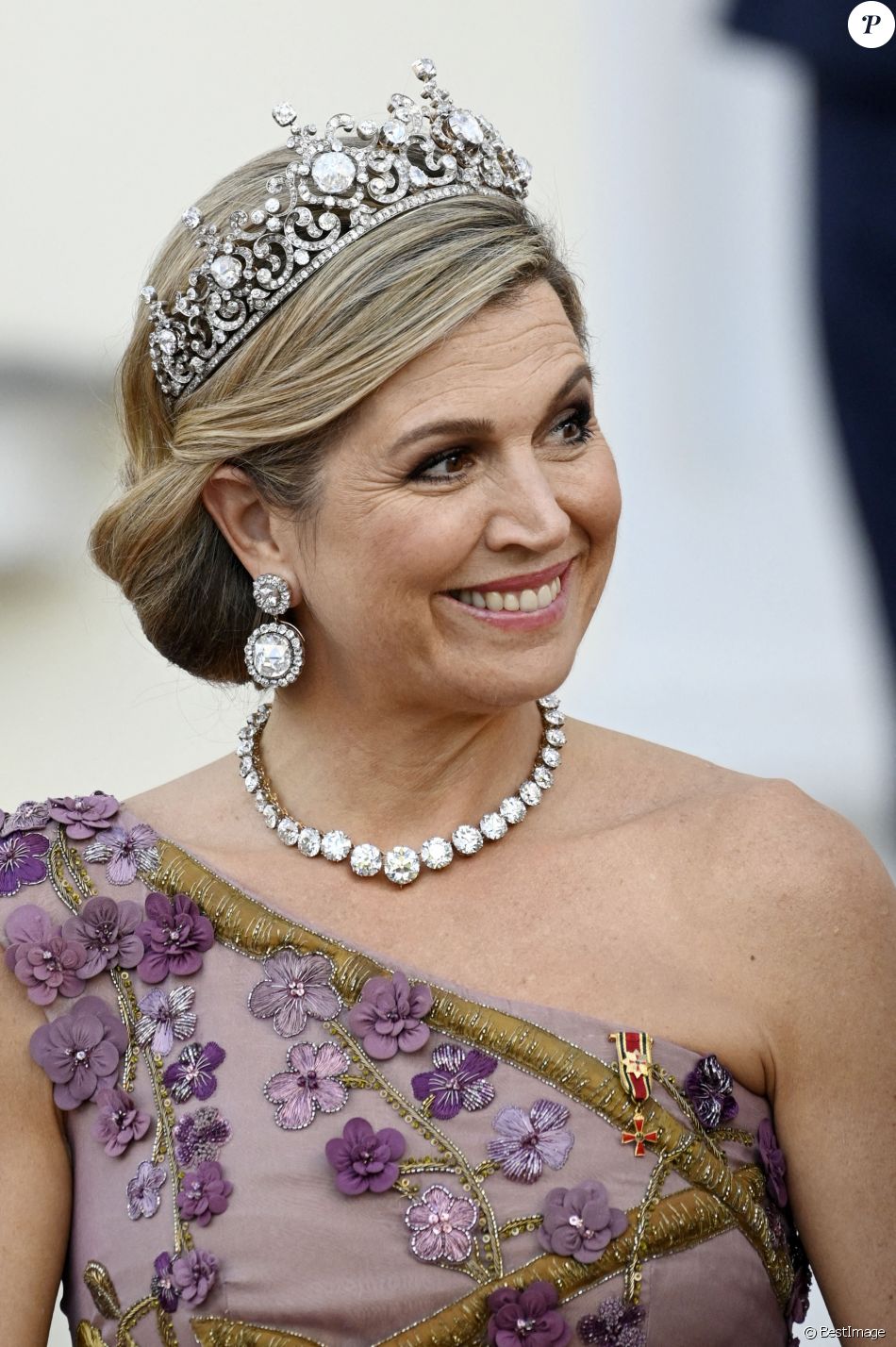 Le roi Willem-Alexander et la reine Maxima des Pays-Bas lors du dîner d'Etat organisé en leur honneur au Château de Bellevue, dans le cadre de leur visite officielle de 3 jours en Allemagne. Berlin, le 5 juillet 2021.