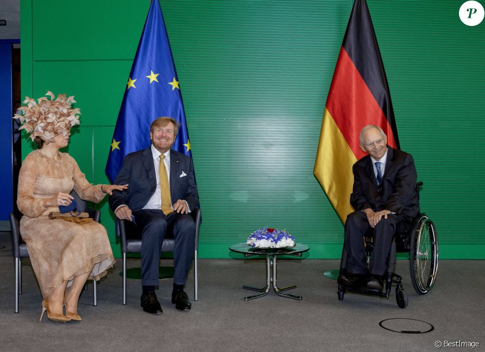 Le roi Willem-Alexander et la reine Maxima des Pays-Bas visitent le Bundestag dans le cadre de leur visite d'état de trois jours en Allemagne, le 6 juillet 2021.
