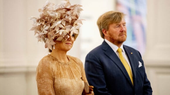 Maxima des Pays-Bas cachée par un chapeau improbable : la reine surprend son monde !