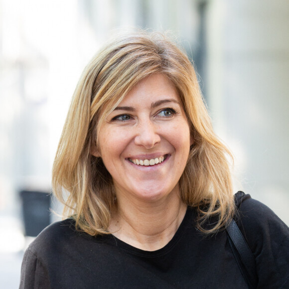 Amanda Sthers dédicace son livre "Lettre d'amour sans le dire" à la librairie Filigranes à Bruxelles le 25 juin 2020.