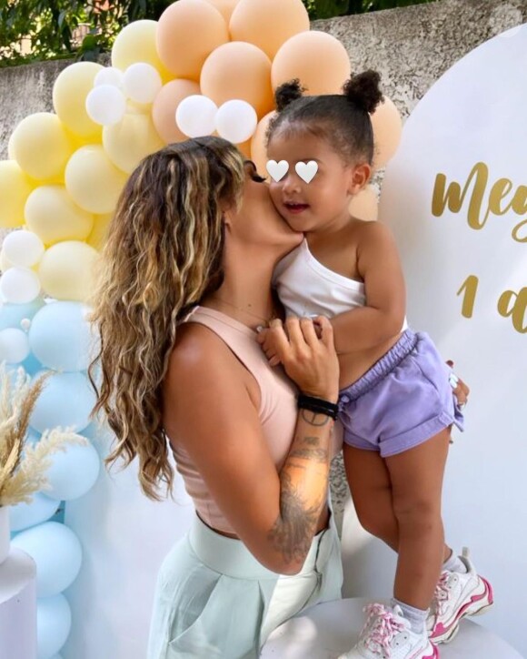 Anaïs Camizuli est la maman d'une petite Kessi (bientôt 2 ans) - Instagram
