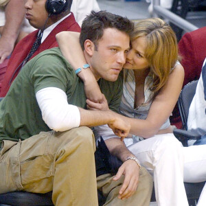 Jennifer Lopez et Ben Affleck en mai 2003.