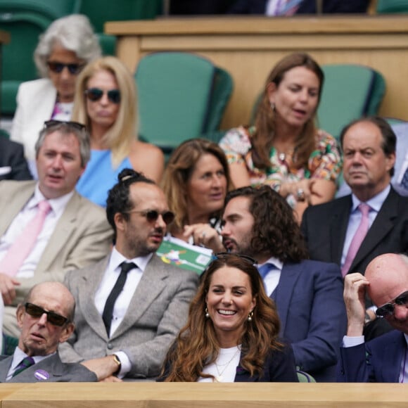 Catherine (Kate) Middleton, duchesse de Cambridge assiste à la cinquième journée de Wimbledon au All England Lawn Tennis and Croquet Club à Londres, Royaume Uni, le 2 juillet 2021.