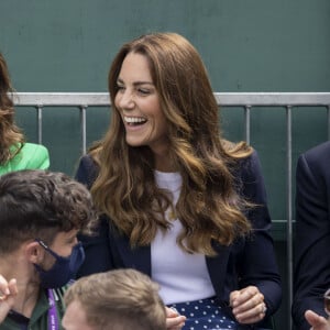 Catherine (Kate) Middleton, duchesse de Cambridge assiste à la cinquième journée de Wimbledon au All England Lawn Tennis and Croquet Club à Londres, Royaume Uni.