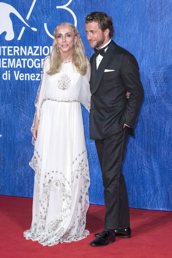 Franca Sozzani et Francesco Carrozzini lors de la première du film ''Franca: Chaos and Creation'' lors du 73ème Festival du Film de Venise, la Mostra, le 2 septembre 2016.