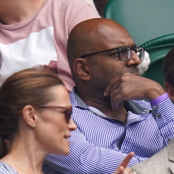 Pippa Middleton et son mari James Matthews assistent à la demi-finale simple messieurs de Wimbledon opposant Matteo Berrettini à Hubert Hurkacz. Londres, le 9 juillet 2021.