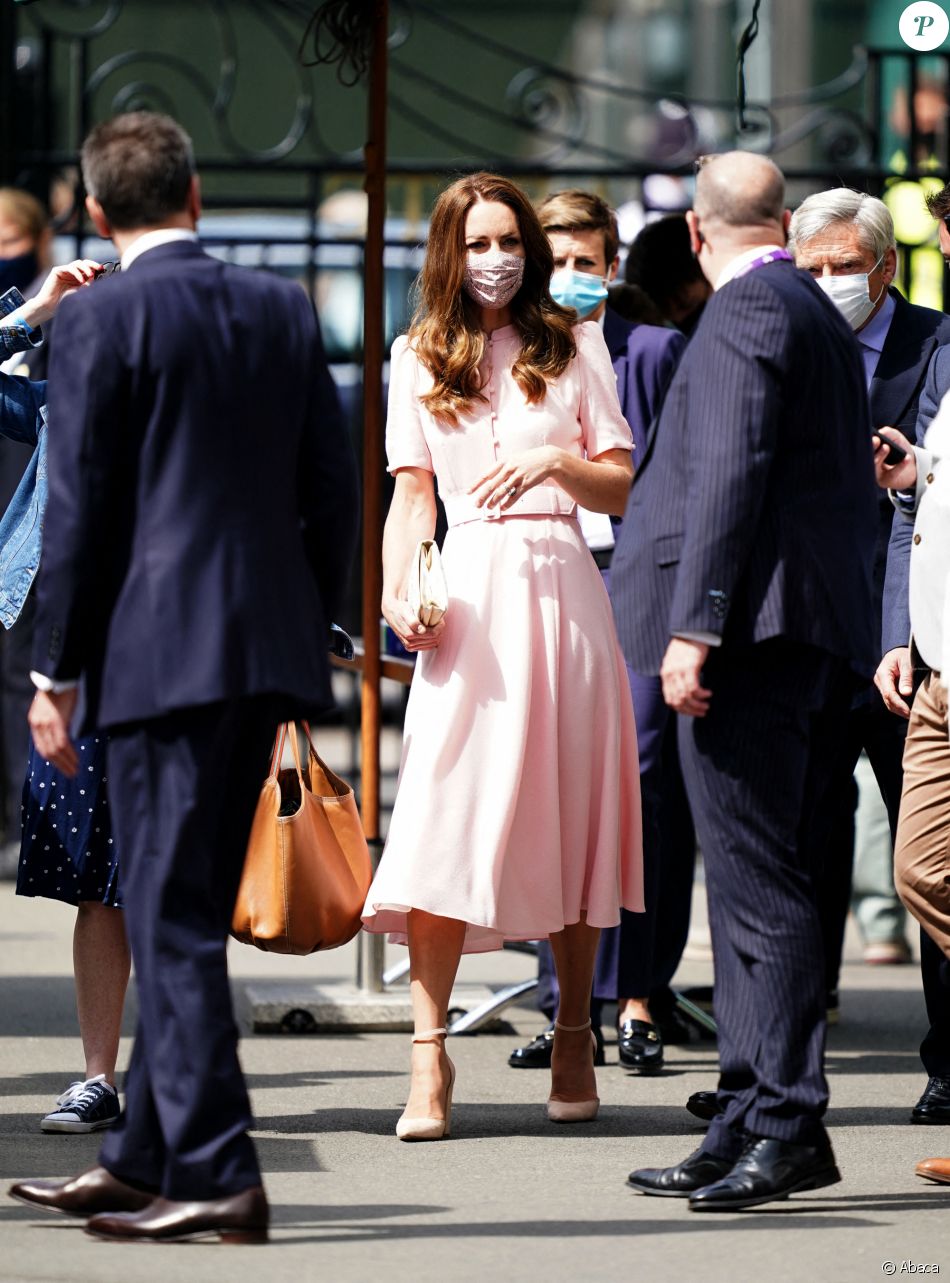 Kate Middleton, visage masquée, arrive à Wimbledon pour assister à la finale simple messieurs handicapés de Wimbledon, entre Joachim Gerard et Gordon Reid. Londres, le 11 juillet 2021.