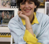 En France, Marion Sarraut chez elle en mars 1986.