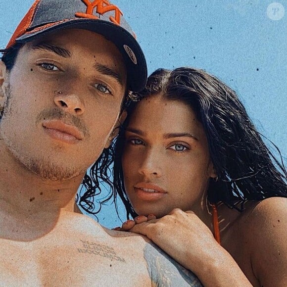 Julian Perretta et sa fiancée Kambree Daton. Janvier 2021