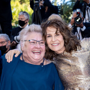 Roc Lafortune, Danielle Fichaud, Valérie Lemercier - Montée des marches du film "Aline" lors du 74e Festival International du Film de Cannes. Le 13 juillet 2021. © Borde-Jacovides-Moreau / Bestimage