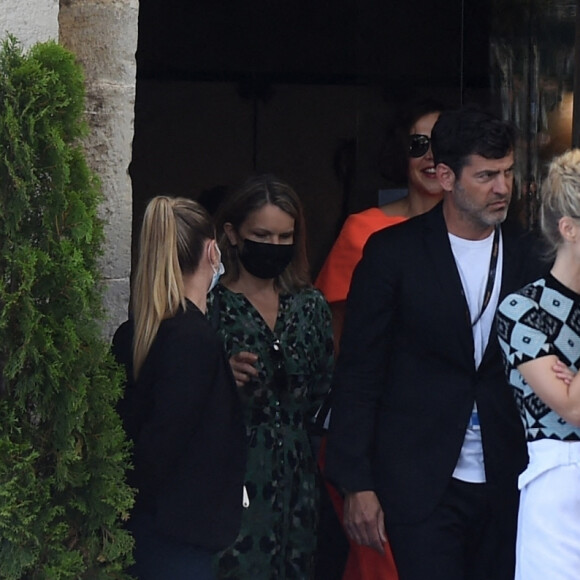 Mélanie Laurent - Les membres du jury déjeunent en terrasse pendant le 74 ème festival international du film à Cannes (6-17 juillet 2021), le 14 juillet 2021. 