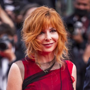 Mylène Farmer - Montée des marches du film " Annette " lors de la cérémonie d'ouverture du 74ème Festival International du Film de Cannes © Borde-Jacovides-Moreau / Bestimage 