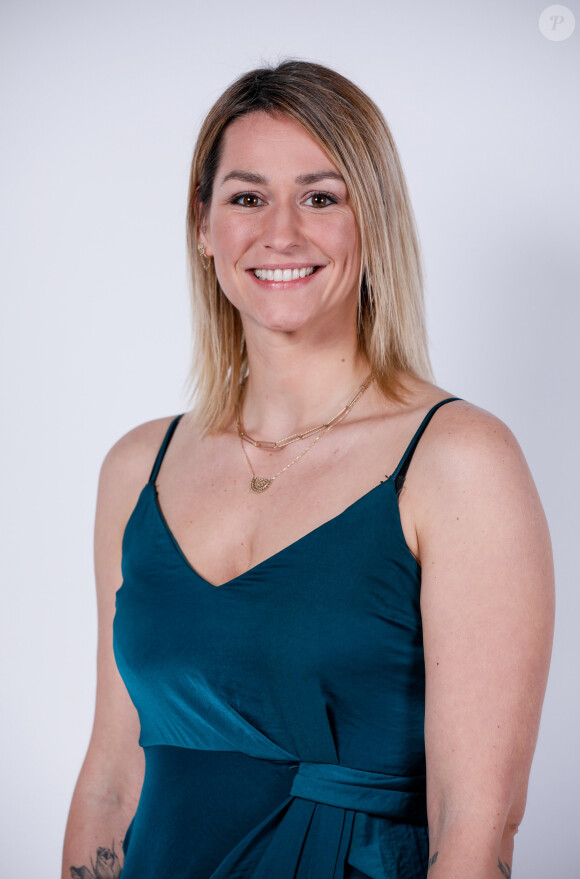 Laure, candidate de "Mariés au premier regard", photo officielle de M6