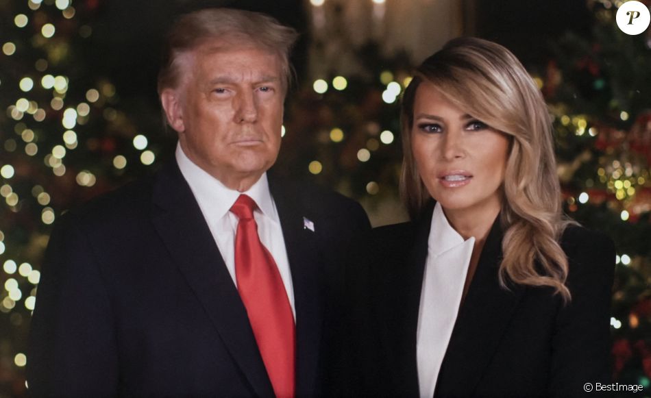 Le président Donald Trump et la Première Dame Melania Trump durant leur message de Noël 2020 via une vidéo YouTube de la Maison Blanche le 25 décembre 2020.