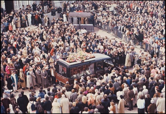 Obsèques de Daniel Balavoine à Biarritz en 1986.