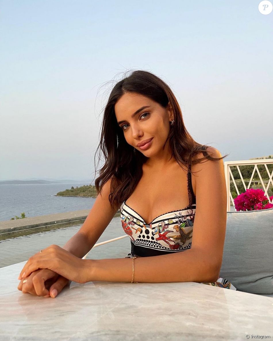 Sara Benamira, candidate de télé-réalité vue dans "Les Princes et les princesses de l'amour" sur W9, est en couple avec le célèbre footballeur Ilkay Gündogan.