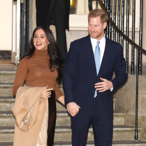 Le prince Harry, duc de Sussex, et Meghan Markle, duchesse de Sussex, en visite à la Canada House à Londres le 7 janvier 2020. 