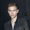 Tommy Dorfman (13 Reasons Why) fait son coming out trans : "Je me sens enfin moi"