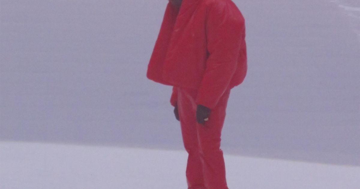 6420169 kanye west sur le tournage de son procha opengraph 1200 3