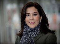 La princesse Mary du Danemark : encore une fois au bras... d'un ours !