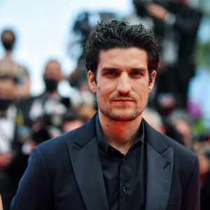 Louis Garrel - Montée des marches du film " France " lors du 74e Festival International du Film de Cannes. © Rachid Bellak / Bestimage 