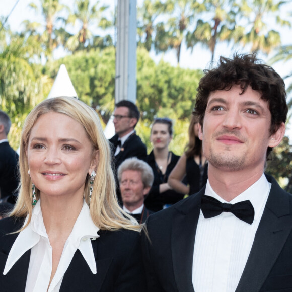 Virginie Efira et son compagnon Niels Schneider - Montée des marches du film "Hors Normes" pour la clôture du 72ème Festival International du Film de Cannes. Le 25 mai 2019 © Borde / Bestimage