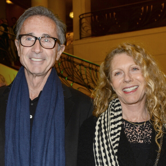 Thierry Lhermitte et sa femme Hélène - 20e édition de la vente aux enchères des "Sapins de Noël des Créateurs" au théâtre des Champs-Elysées à Paris © Guirec Coadic/Bestimage 