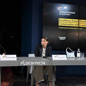 Laetitia Casta rencontre ses fans pour une conversation lors du Locarno Film Festival (4 - 14 août 2021) au cours duquel, l'actrice a reçu le prix l'Excellence Award David Campari. Le 4 août 2021.